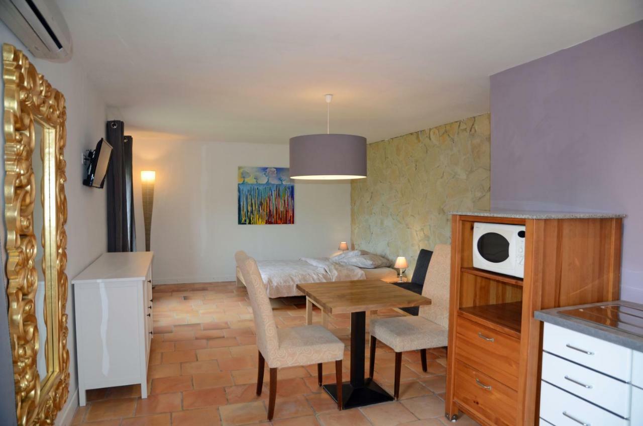 Apartamento Domaine Hemmitage Salernes Exterior foto