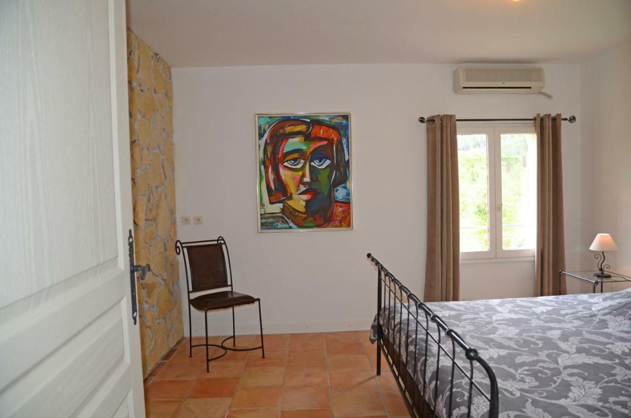 Apartamento Domaine Hemmitage Salernes Exterior foto
