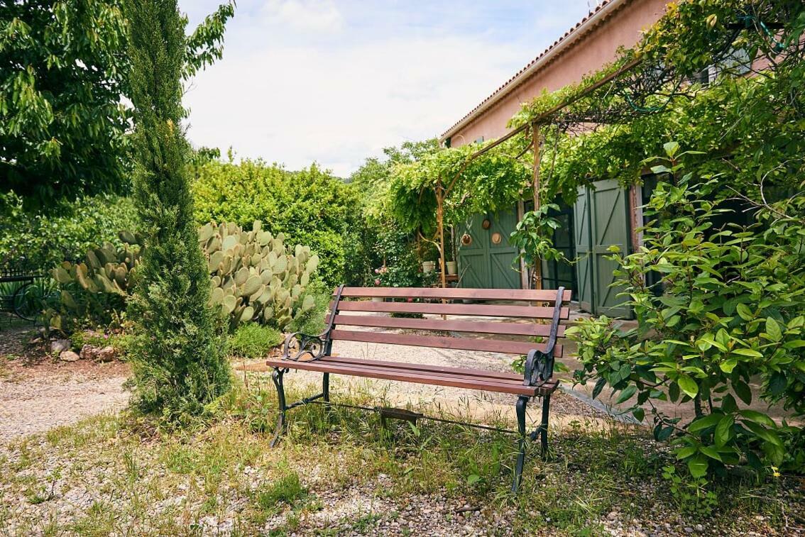 Apartamento Domaine Hemmitage Salernes Exterior foto
