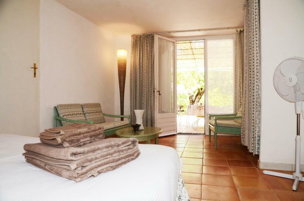 Apartamento Domaine Hemmitage Salernes Exterior foto